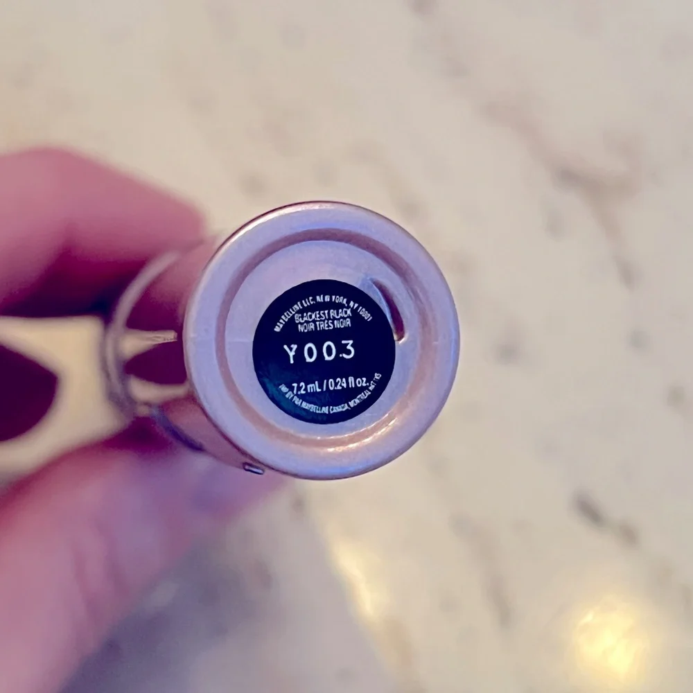 NIB MAYBELLINE NY BLACK MASCARA